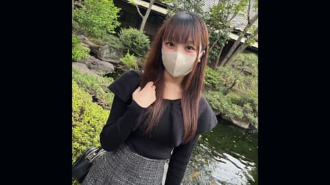 初摄影！！意外经验人数稀少的E罩杯巨乳可爱女大生初次乳交奉仕后2回无套中出！！ FC2-PPV-3617199